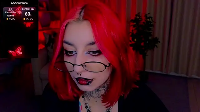 Snapshot of Mistress__Marcelline chatting on 14, 7, 2026 Mistress Marcelline online show from 14, 7, 2026