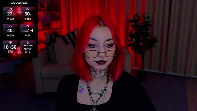 Snapshot of Mistress__Marcelline chatting on 14, 7, 2026 Mistress Marcelline online show from 14, 7, 2026