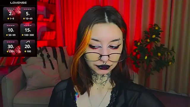 Mistress  Marcelline online show from 22, 4, 2026