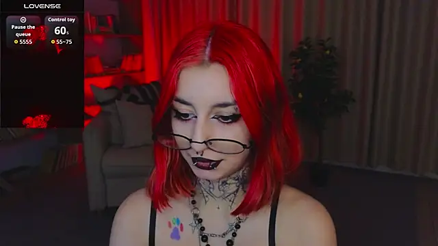 Snapshot of Mistress__Marcelline chatting on 7, 7, 2026 Mistress Marcelline online show from 7, 7, 2026