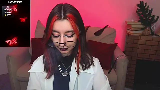 Mistress  Marcelline online show from 19, 12, 2025