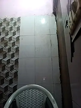 Snapshot of varnika chatting on 26, 10, 2025 varnika online show from 26, 10, 2025