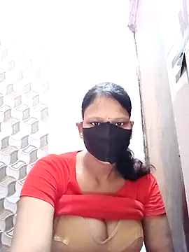 Snapshot of varnika chatting on 7, 10, 2025 varnika online show from 7, 10, 2025