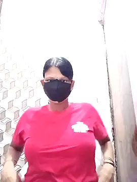 Snapshot of varnika chatting on 16, 9, 2025 varnika online show from 16, 9, 2025