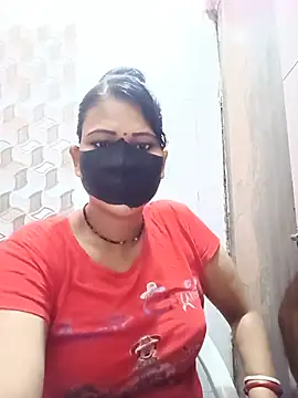 Snapshot of varnika chatting on 23, 5, 2026 varnika online show from 23, 5, 2026