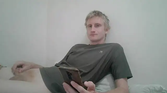 Snapshot of tcute0 chatting on 31, 5, 2026 tcute0 online show from 31, 5, 2026