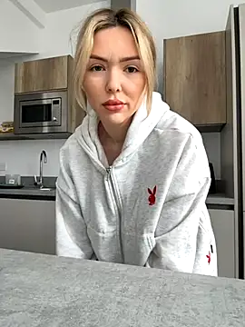 lolableux online show from 21, 10, 2025