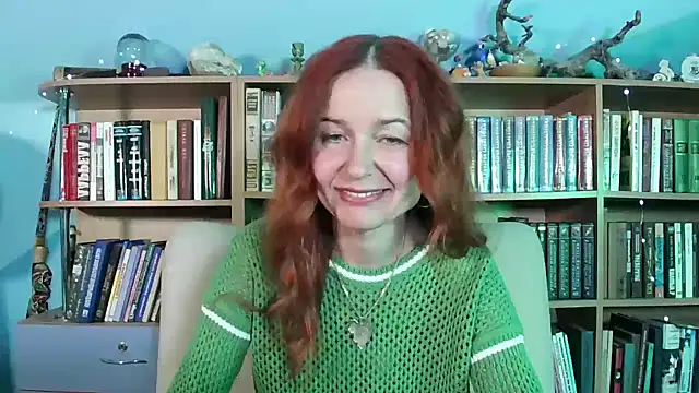 Foxilady357 online show from 1, 4, 2026