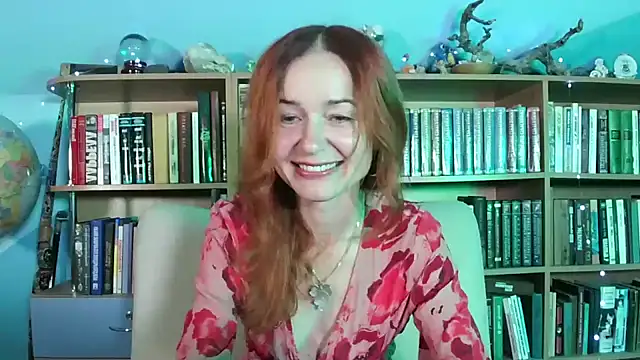 Foxilady357 online show from 10, 11, 2025