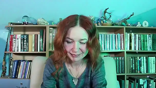 Foxilady357 online show from 6, 3, 2026