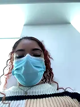 Snapshot of haally-mll chatting on 17, 10, 2025 haally-mll online show from 17, 10, 2025