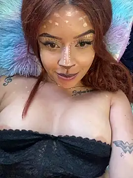 Snapshot of haally-mll chatting on 28, 10, 2025 haally-mll online show from 28, 10, 2025