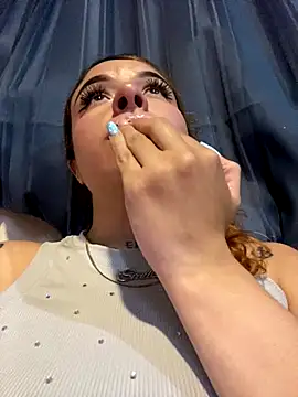 Snapshot of haally-mll chatting on 11, 9, 2025 haally-mll online show from 11, 9, 2025