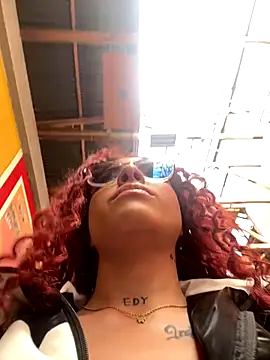 Snapshot of haally-mll chatting on 24, 9, 2025 haally-mll online show from 24, 9, 2025