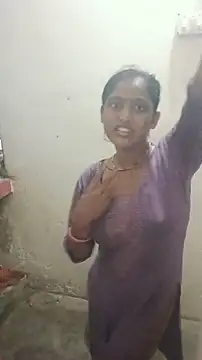 Snapshot of Guriya0076 chatting on 3, 6, 2026 Guriya0076 online show from 3, 6, 2026