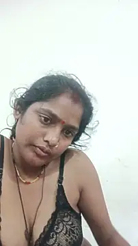 Snapshot of Guriya0076 chatting on 2, 6, 2026 Guriya0076 online show from 2, 6, 2026