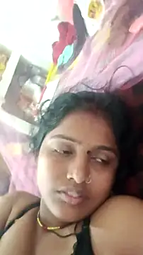 Snapshot of Guriya0076 chatting on 29, 4, 2026 Guriya0076 online show from 29, 4, 2026