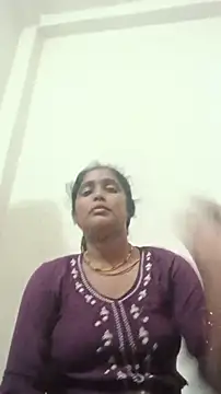 Snapshot of Guriya0076 chatting on 4, 6, 2026 Guriya0076 online show from 4, 6, 2026