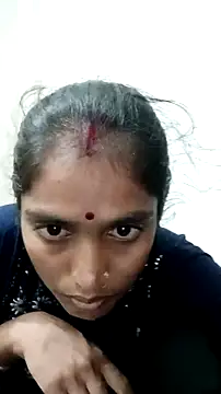 Guriya0076 online show from 20, 11, 2025