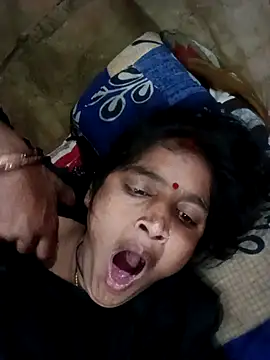 Guriya0076 online show from 17, 2, 2026