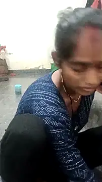 Guriya0076 online show from 26, 10, 2025