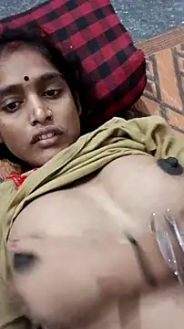 Guriya0076 online show from 12, 10, 2025