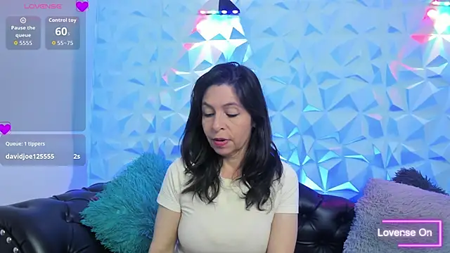 Snapshot of SabinaDeluxe_cg chatting on 15, 11, 2025 SabinaDeluxe cg online show from 15, 11, 2025