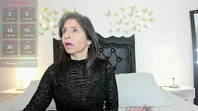 SabinaDeluxe cg online show from 3, 3, 2026