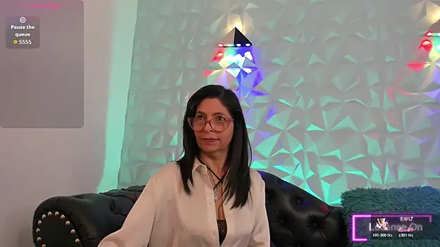 Snapshot of SabinaDeluxe_cg chatting on 17, 10, 2025 SabinaDeluxe cg online show from 17, 10, 2025