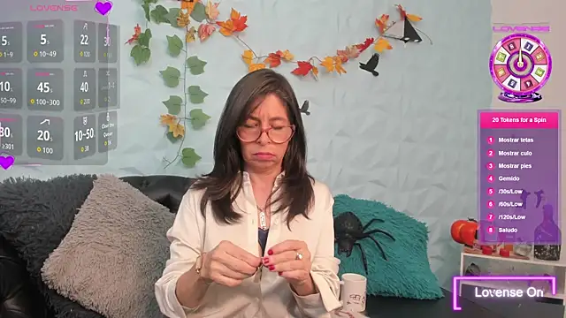 Snapshot of SabinaDeluxe_cg chatting on 27, 10, 2025 SabinaDeluxe cg online show from 27, 10, 2025