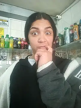 Snapshot of Bigass_Emilly chatting on 17, 11, 2025 Bigass Emilly online show from 17, 11, 2025