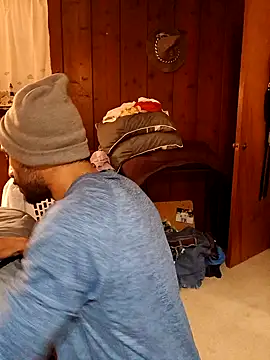 Snapshot of BEBE5757 chatting on 8, 11, 2025 BEBE5757 online show from 8, 11, 2025