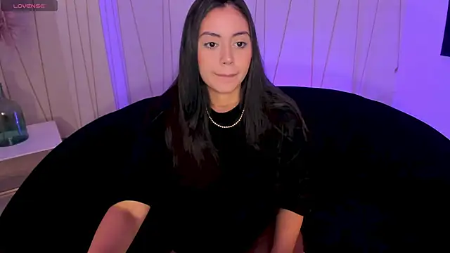 AmbarJames  online show from 15, 1, 2026