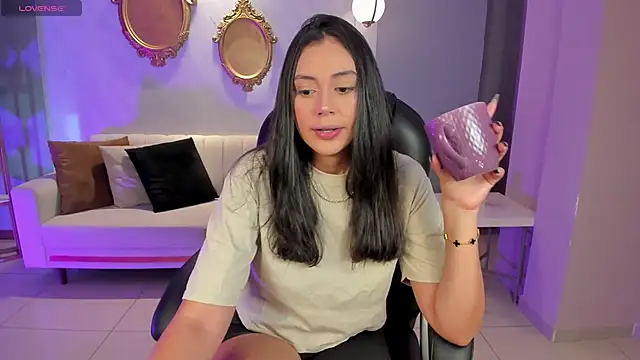 AmbarJames  online show from 20, 10, 2025