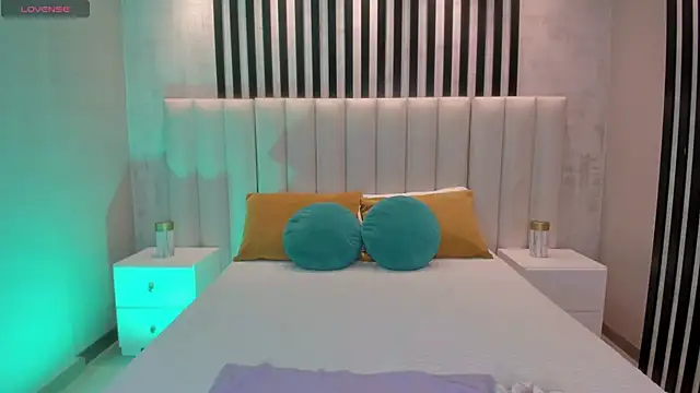 AmbarJames  online show from 10, 2, 2026