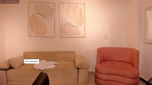Snapshot of MilaLawrence chatting on 21, 5, 2026 MilaLawrence online show from 21, 5, 2026