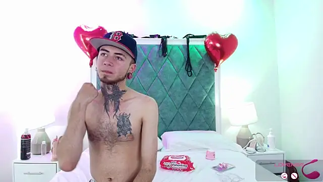 Snapshot of Asha_zuri_and_adam chatting on 27, 10, 2025 Asha zuri and adam online show from 27, 10, 2025