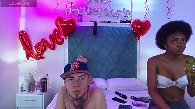 Snapshot of Asha_zuri_and_adam chatting on 13, 9, 2025 Asha zuri and adam online show from 13, 9, 2025