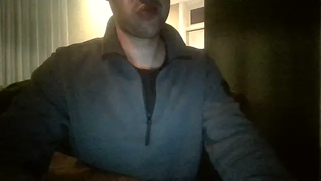 Snapshot of Tayatom8823 chatting on 25, 10, 2025 Tayatom8823 online show from 25, 10, 2025