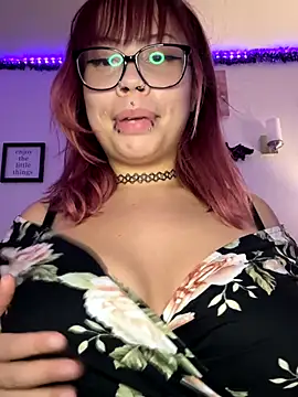 moan4mona online show from 24, 10, 2025