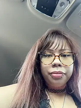 Snapshot of moan4mona chatting on 30, 6, 2026 moan4mona online show from 30, 6, 2026