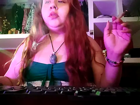 Snapshot of melisa_hot420 chatting on 8, 10, 2025 melisa hot420 online show from 8, 10, 2025