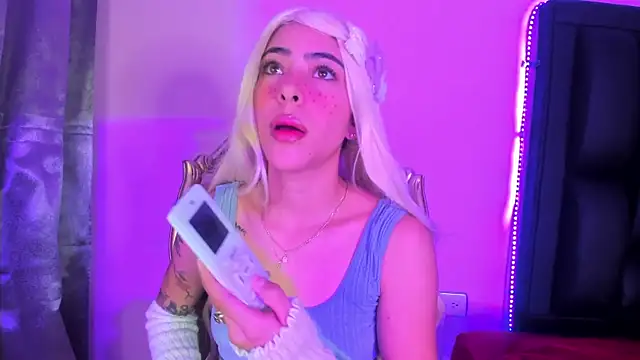 ValkaGrecco online show from 2, 11, 2025