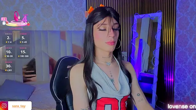 Snapshot of boyfox_tay chatting on 25, 6, 2026 boyfox tay online show from 25, 6, 2026
