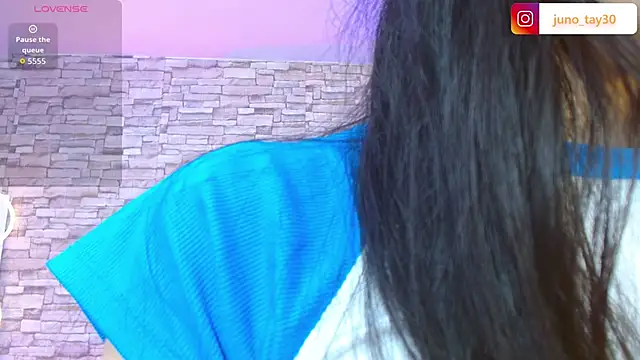 Snapshot of juno_tay chatting on 3, 10, 2025 juno tay online show from 3, 10, 2025