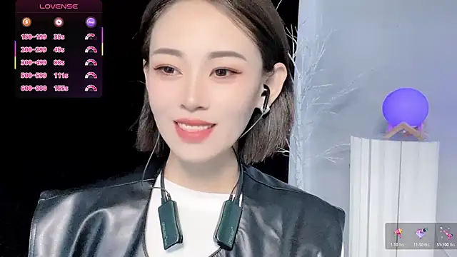 xiaoyue8888 online show from 14, 9, 2025