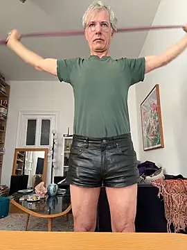 SexyLeon8 online show from 3, 3, 2026