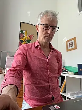 Snapshot of SexyLeon8 chatting on 15, 5, 2026 SexyLeon8 online show from 15, 5, 2026
