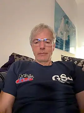 Snapshot of SexyLeon8 chatting on 7, 7, 2026 SexyLeon8 online show from 7, 7, 2026
