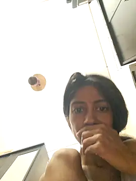 Snapshot of babe_jasmine chatting on 29, 10, 2025 babe jasmine online show from 29, 10, 2025